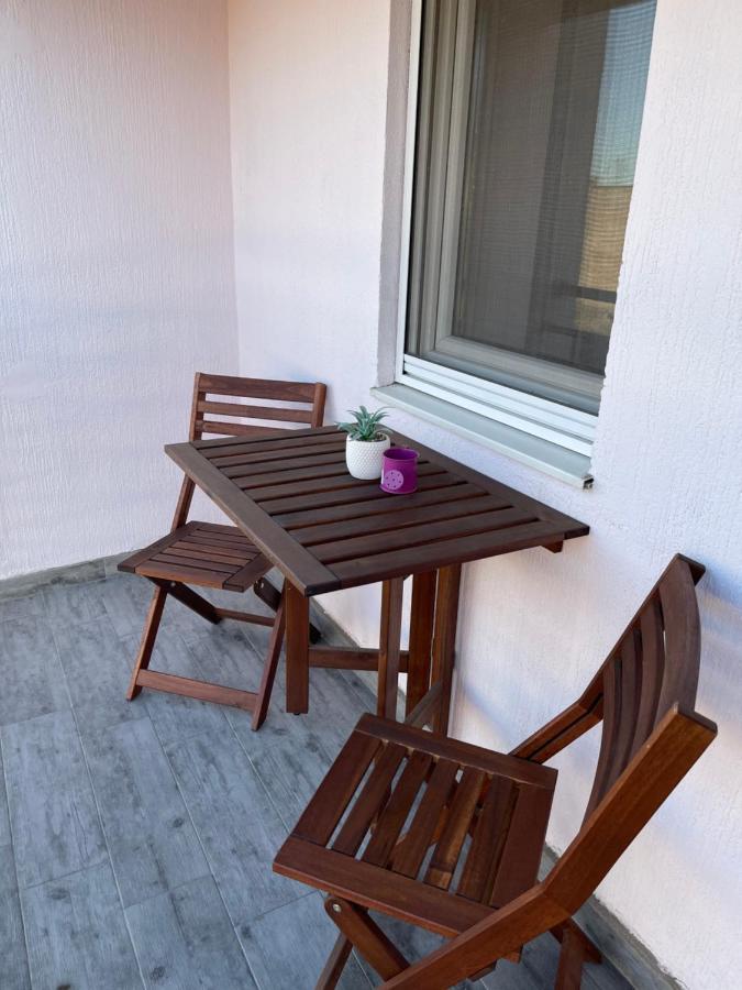 Apartment Cactus 021 Novi Sad Exterior foto